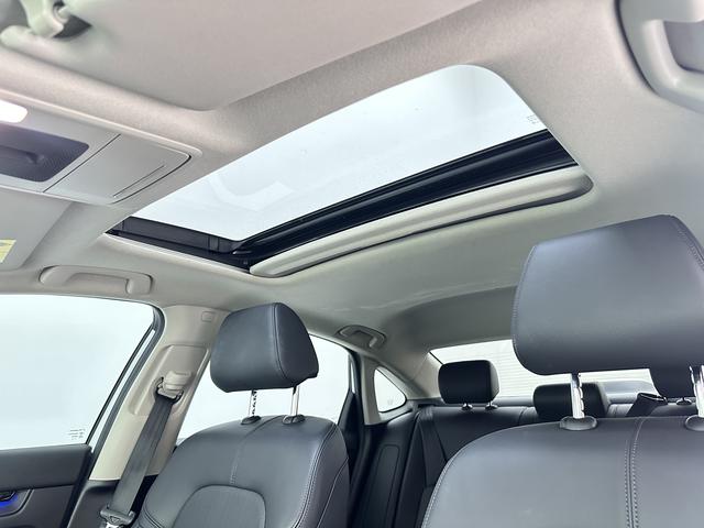 Honda Civic 2023, фото 14