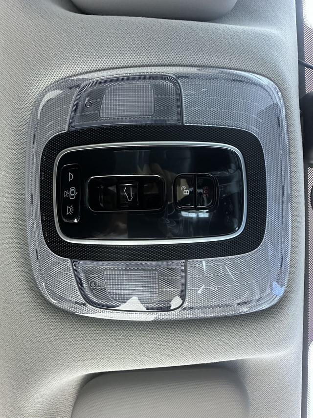 Hyundai Elantra 2022, фото 17
