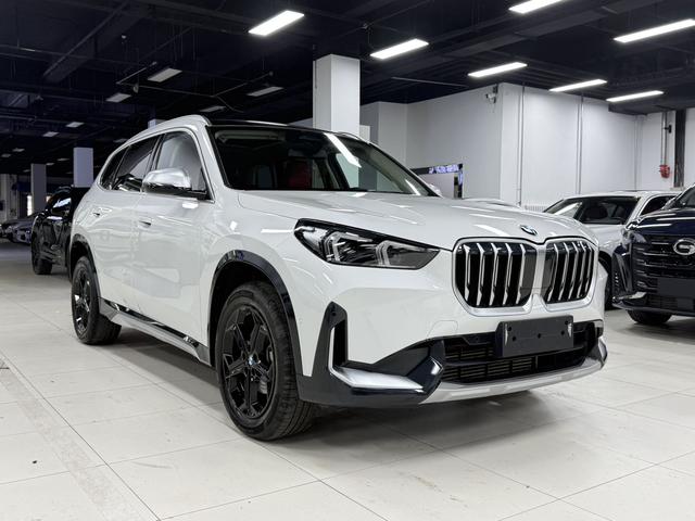 BMW X1 2023, фото 3