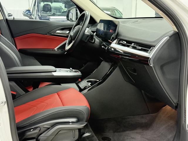 BMW X1 2023, фото 17