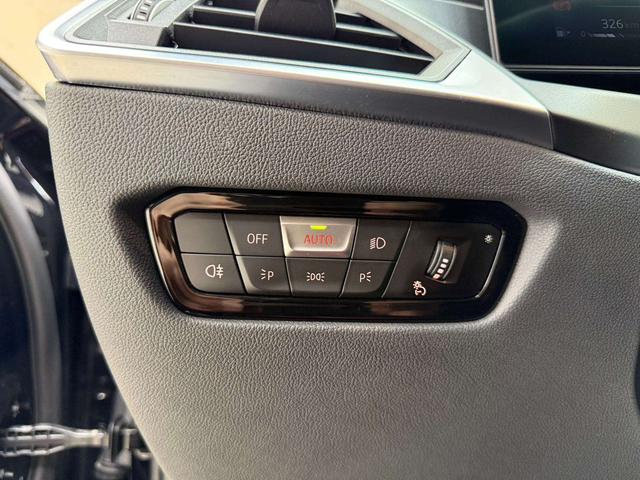 BMW 3 2023, фото 15