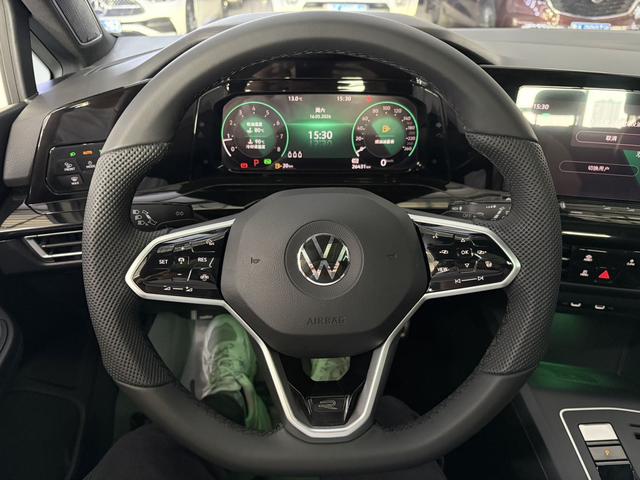 Volkswagen Golf 2021, фото 17
