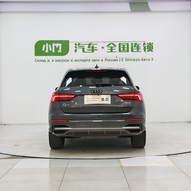 Audi Q3 2023, фото 6