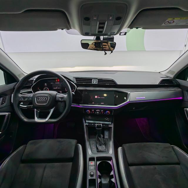 Audi Q3 2023, фото 10