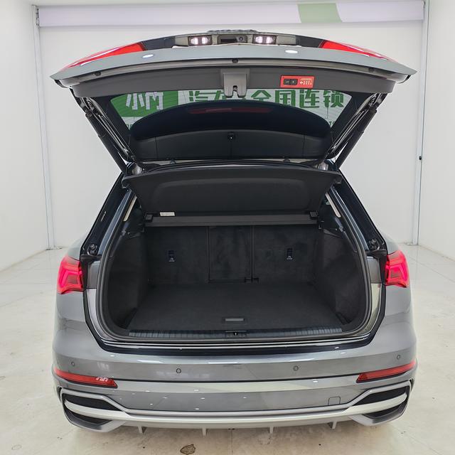 Audi Q3 2023, фото 15