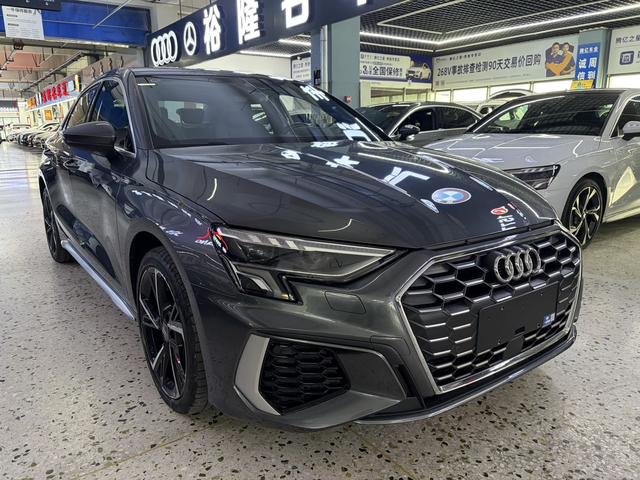 Audi A3 2021, фото 3
