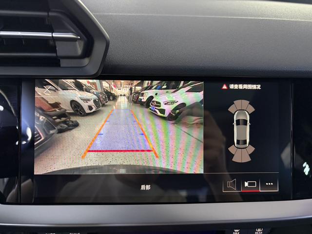 Audi A3 2021, фото 17