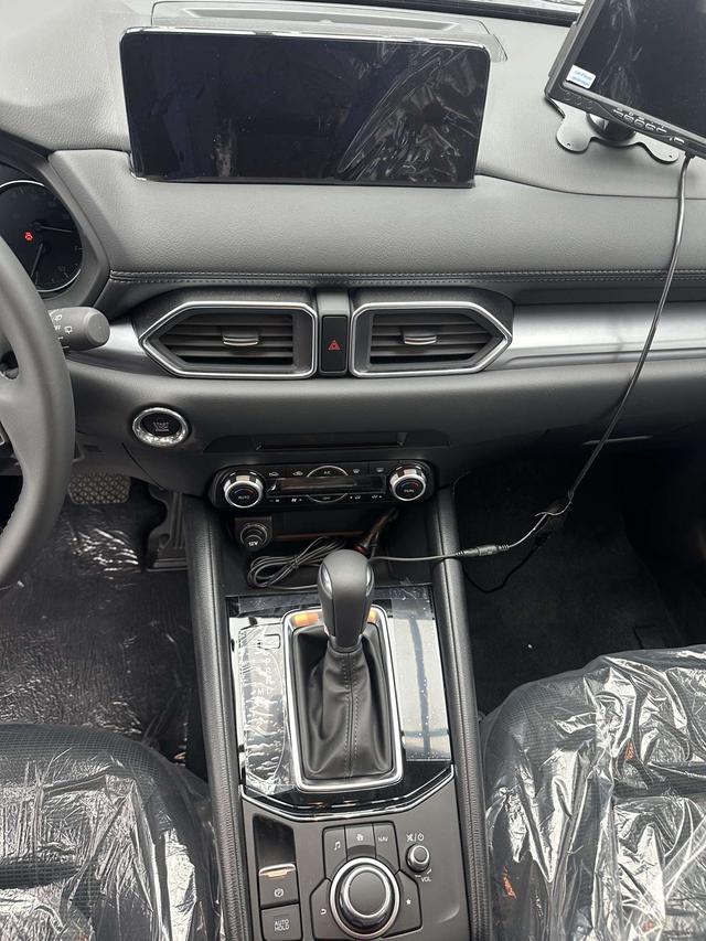 Mazda CX-5 2025, фото 15