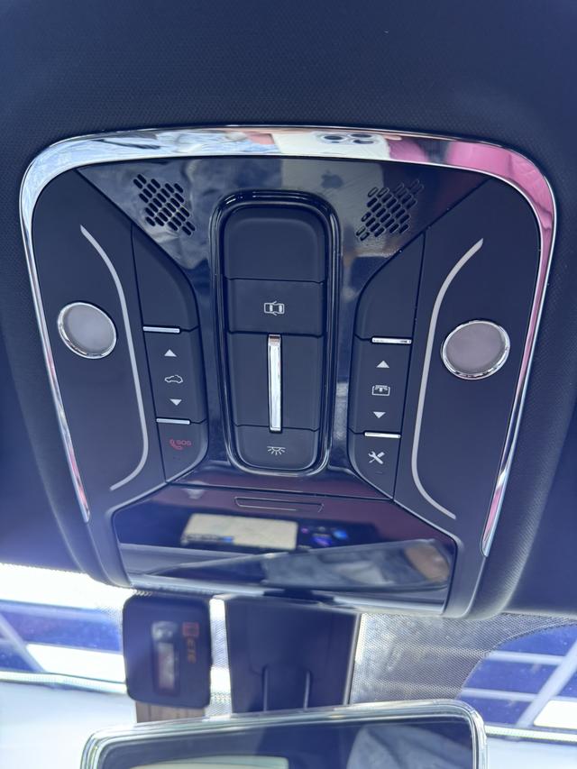 Jietu X70 PLUS 2023, фото 17