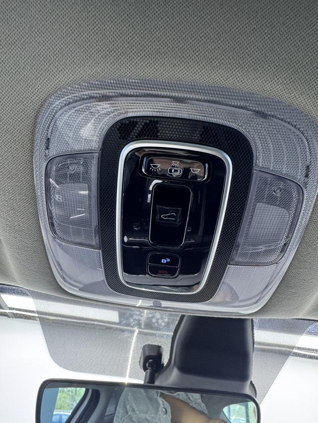 Hyundai Elantra 2023, фото 16