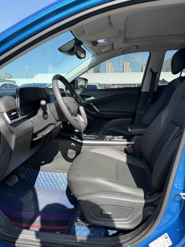 Chevrolet Tracker 2022, фото 4