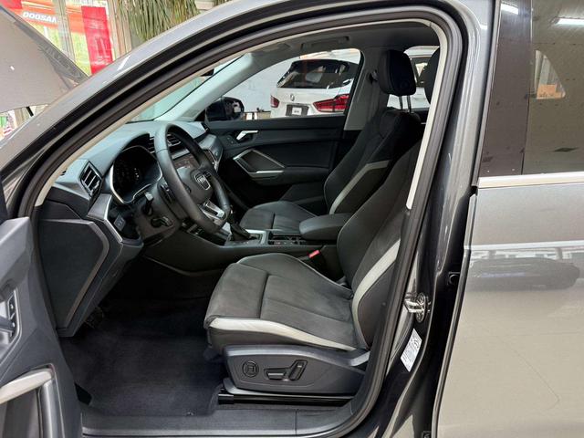 Audi Q3 2023, фото 16