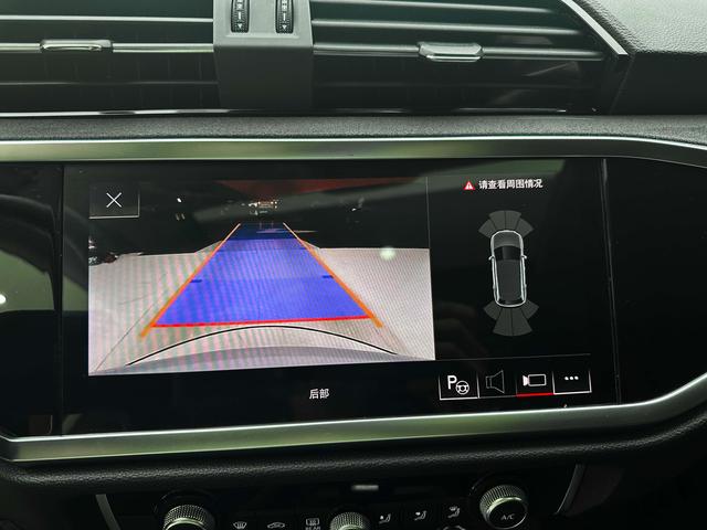 Audi Q3 2022, фото 14