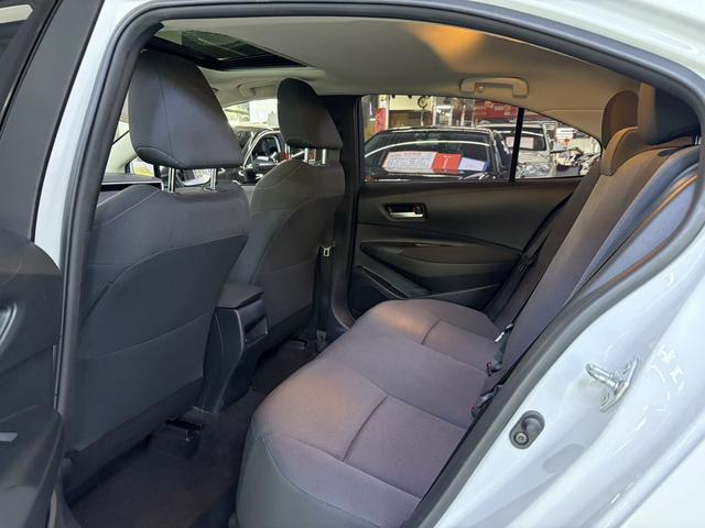 Toyota Corolla 2021, фото 9