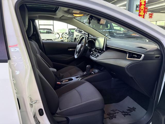 Toyota Corolla 2021, фото 12