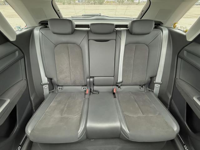 Audi Q3 2022, фото 12