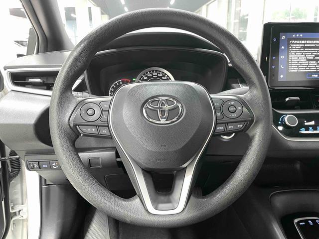 Toyota Corolla 2023, фото 8