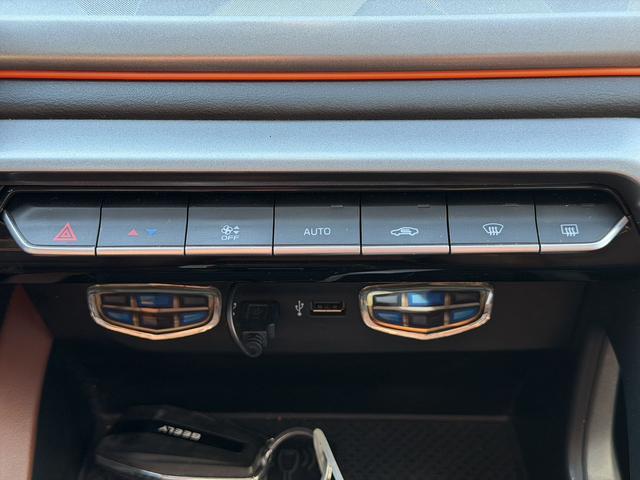 Geely Emgrand X6 2021, фото 15