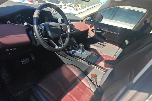 Land Rover Evoque 2023, фото 14