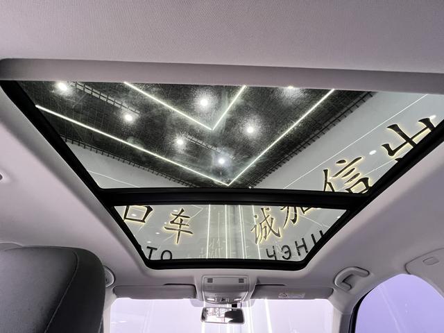 Volkswagen Tayron 2022, фото 16