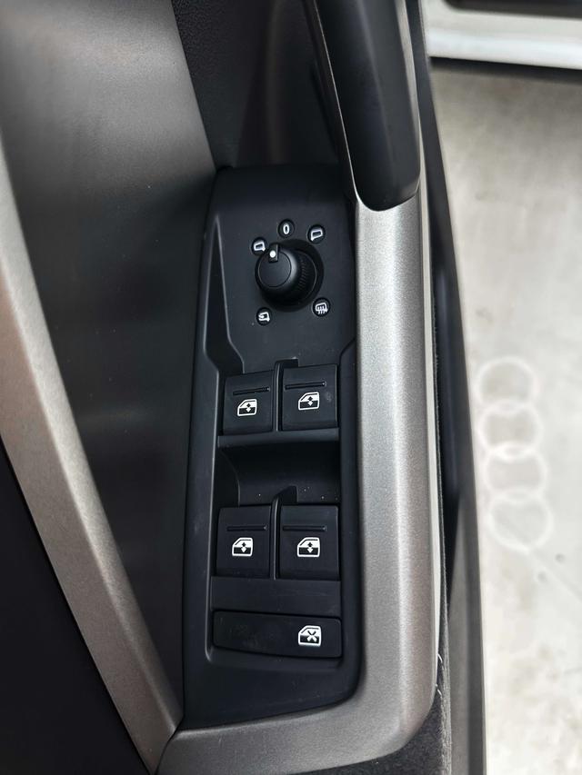 Audi Q3 2023, фото 16