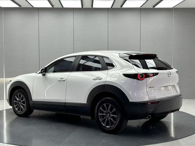 Mazda CX-30 2022, фото 3