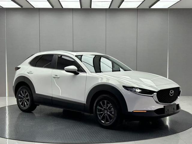Mazda CX-30 2022, фото 6