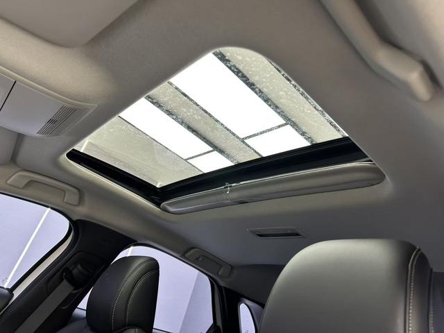 Mazda CX-30 2022, фото 16