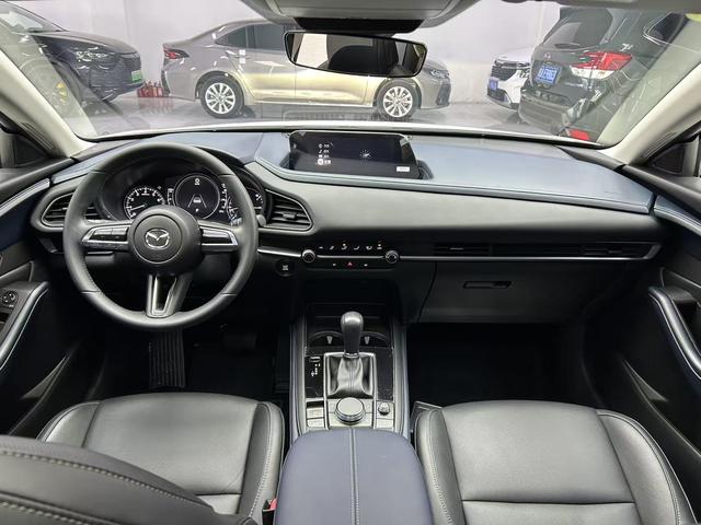 Mazda CX-30 2022, фото 17