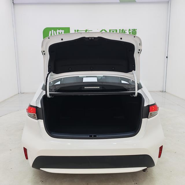 Toyota Corolla 2022, фото 14