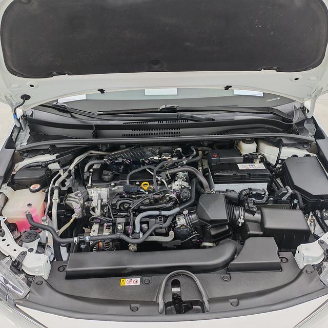 Toyota Corolla 2022, фото 16