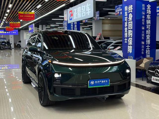 Li Auto L9 2022, фото 4