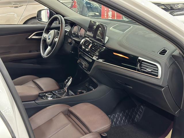 BMW 1 2023, фото 14