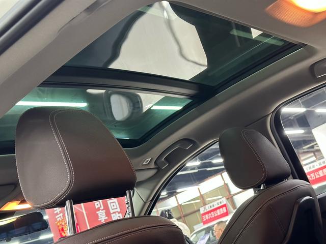 BMW 1 2023, фото 16