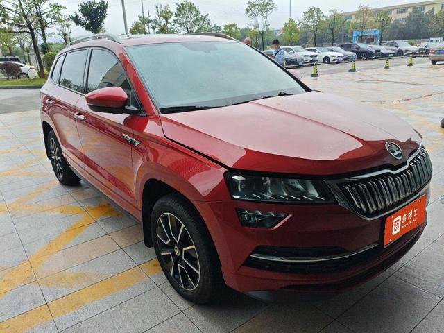 Skoda Karoq 2022, фото 2