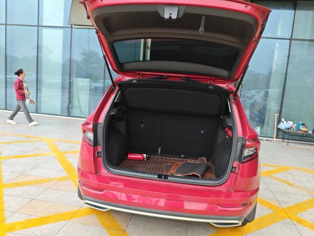 Skoda Karoq 2022, фото 9