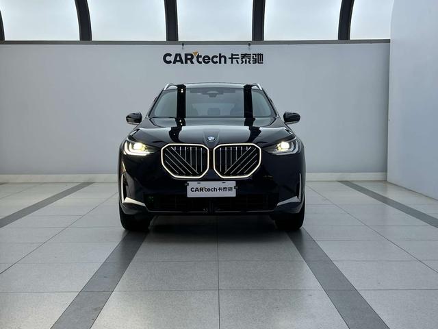 BMW X3 2025, фото 2