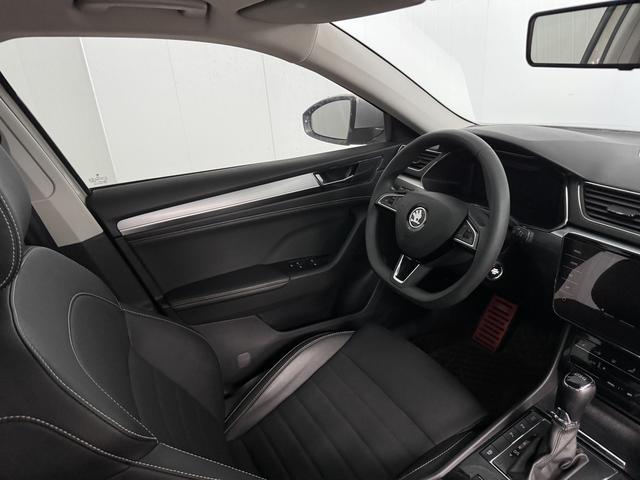 Skoda Superb 2022, фото 14