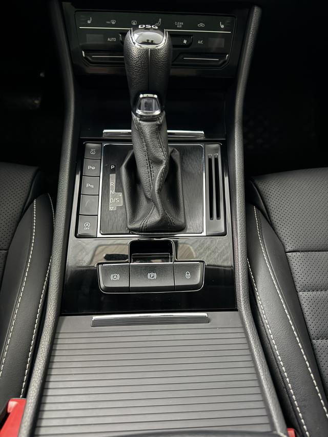 Skoda Superb 2022, фото 17