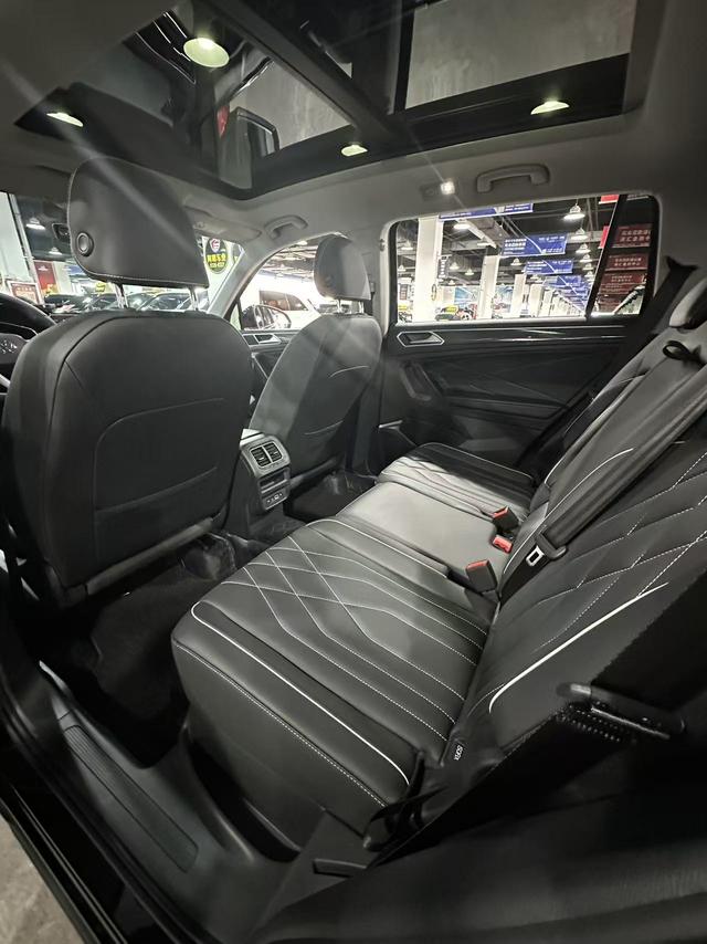 Volkswagen Tiguan 2024, фото 5