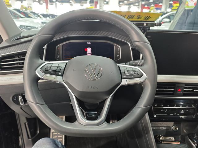 Volkswagen Tiguan 2024, фото 11