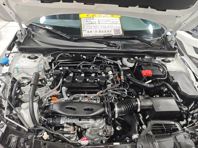 Honda Civic 2022, фото 16