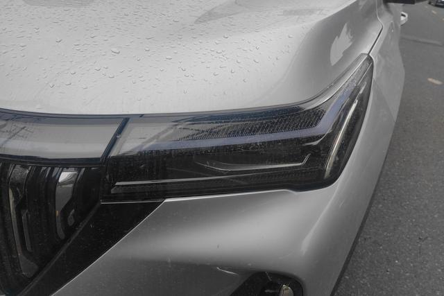 Geely Boyue L 2025, фото 2