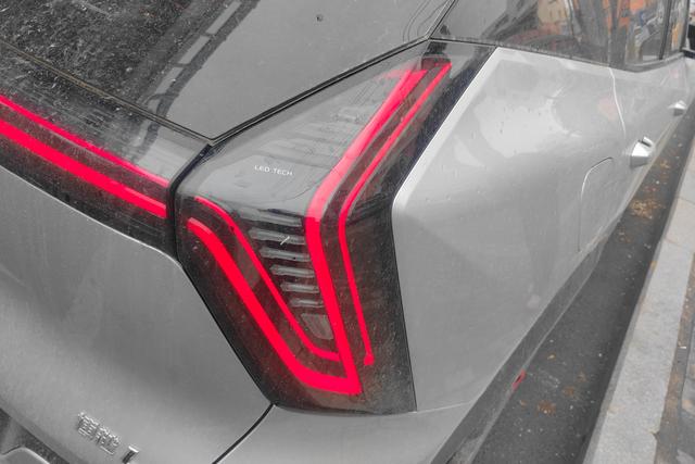 Geely Boyue L 2025, фото 8