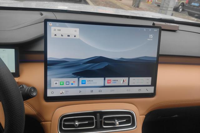 Geely Boyue L 2025, фото 15