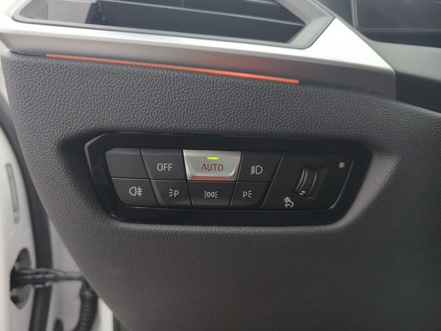 BMW 3 2023, фото 17