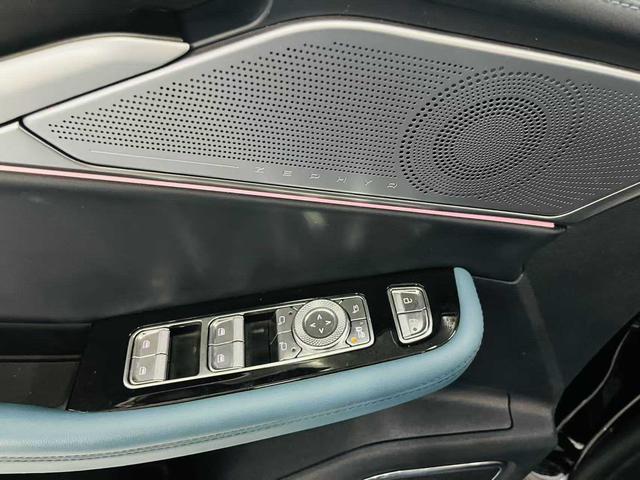 Lincoln Z 2024, фото 16