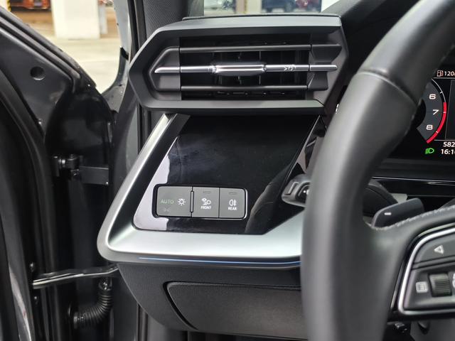 Audi A3 2024, фото 14