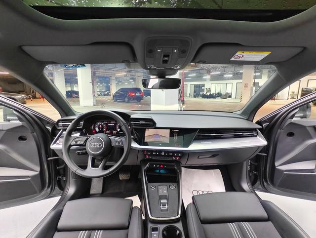 Audi A3 2024, фото 15