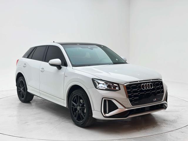 Audi Q2L 2022, фото 3